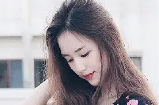 晚上好。吻雅卫生纸一袋35元。两袋65元。三袋90花之语卫生纸一袋38两袋7三袋110海洋之花407911应顾客所说。恢复零售价格。从明天开始。特价价格。到今天结束。共计卖出50袋纸